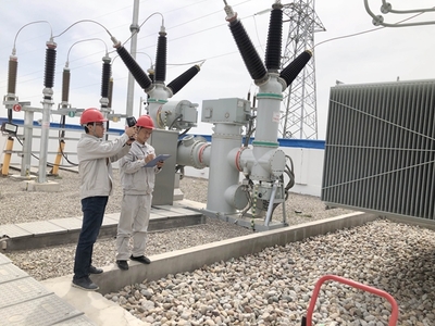 府谷能源榆林配售电公司徐庄风电场单月发电量创历史新高，供（配）电业务再攀高峰